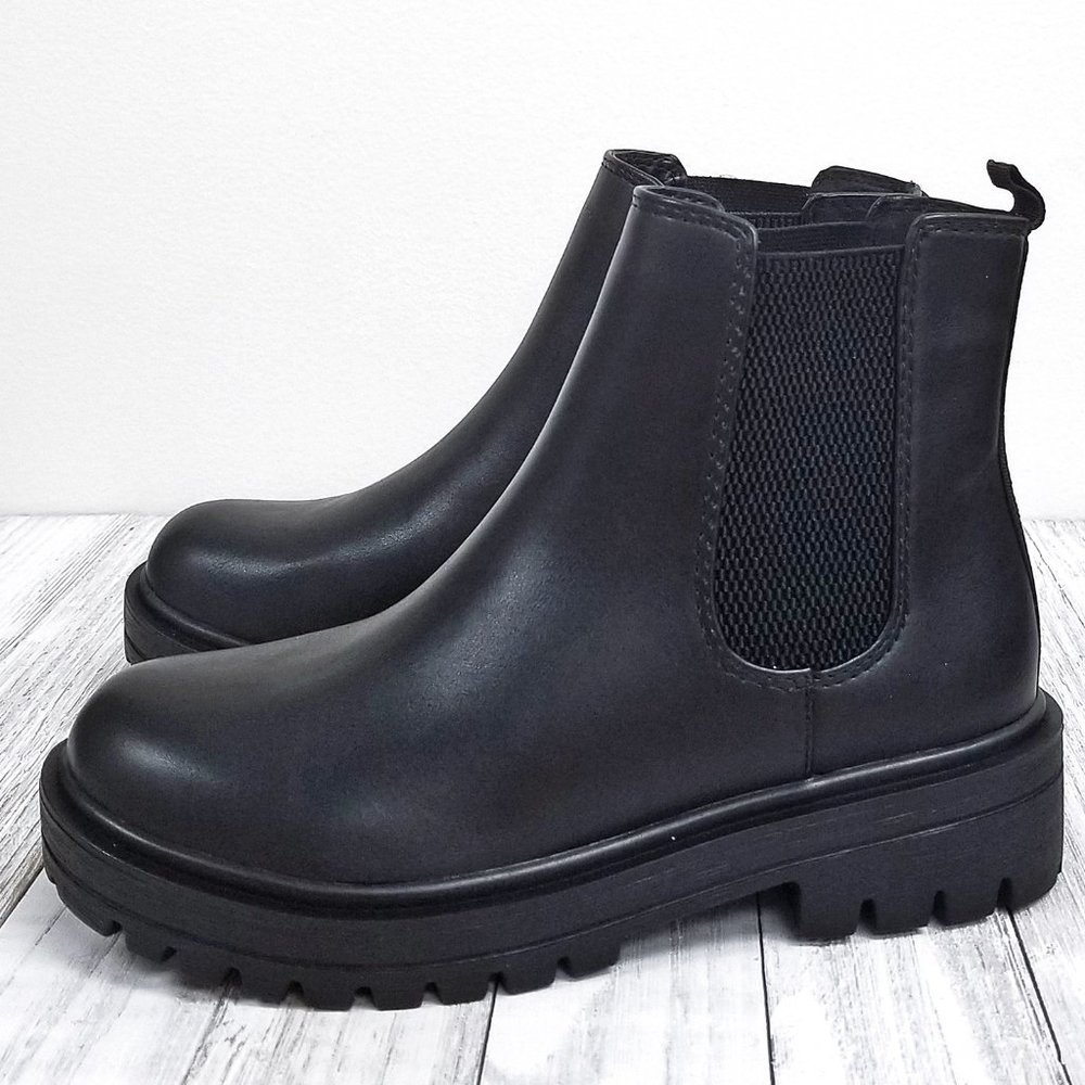 New Womens Black Round Toe Chelsea Combat Ankle Boots Booties